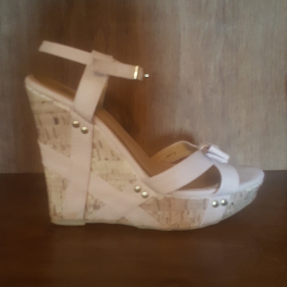 Wedges - Picture 2 of 2